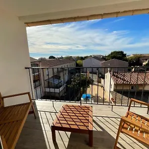 Sous Les Pins Appart hôtel Martigues